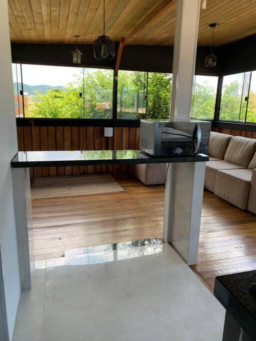 Suite Com Hidro No Centro Balneário Camboriú Exteriör bild